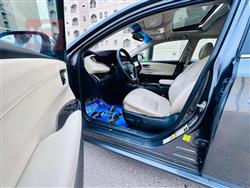 تويوتا أفالون